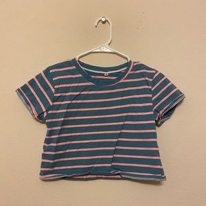 short sleeve crop top